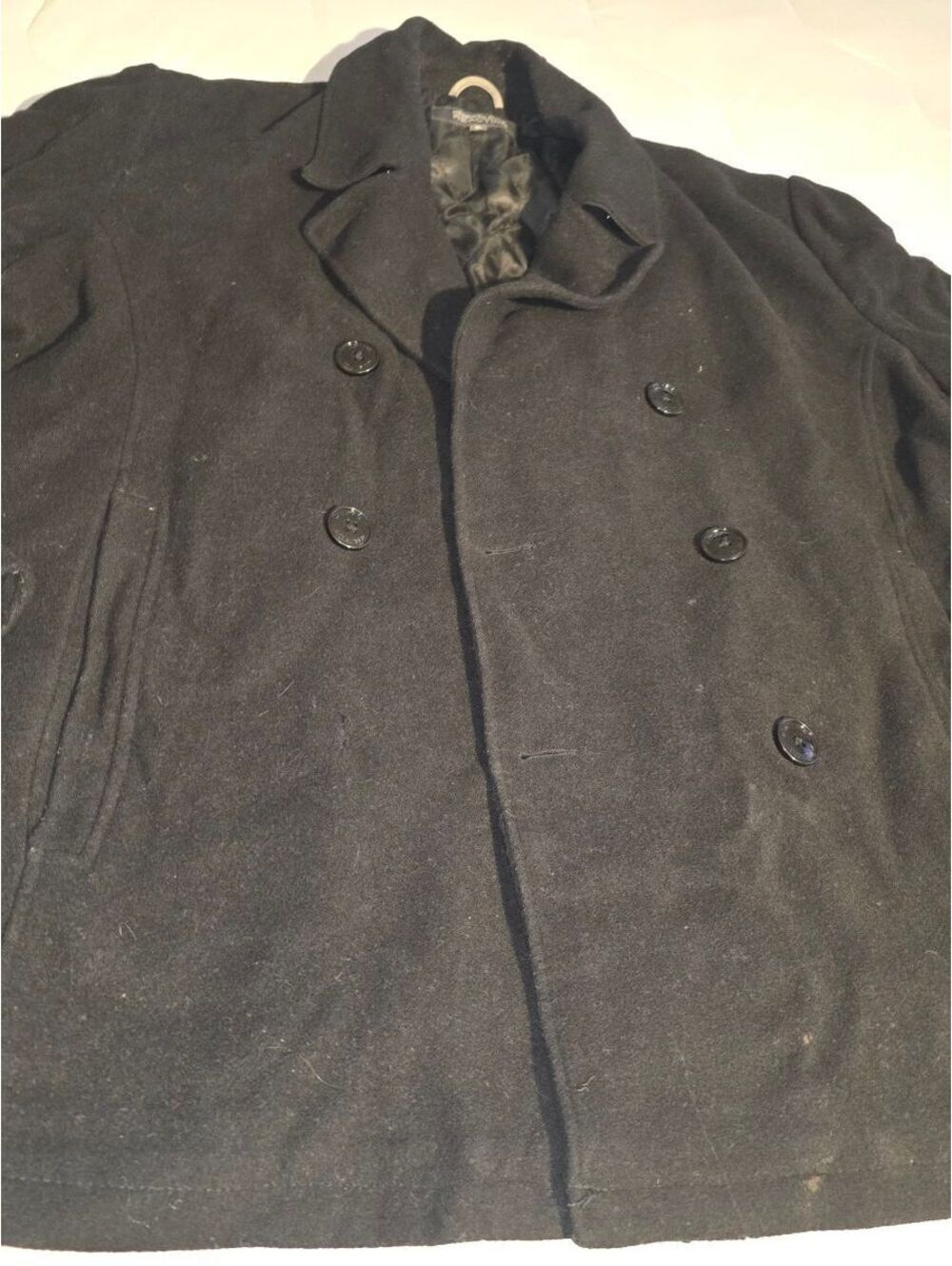 Kenneth Cole Mens Slim fit Overcoat Coat XL Black - replacement button on inside